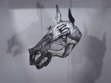 Eglantine Bacro – Textile sculpture horse head