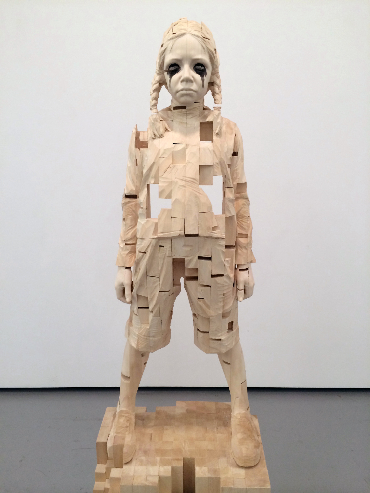 Gehard Demetz – Wood sculptures