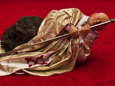 Maurizio Cattelan – Pope