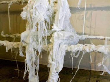 Plastic Bag Sculptures – Khalil Chishtee – Leer O Leer white trash bags