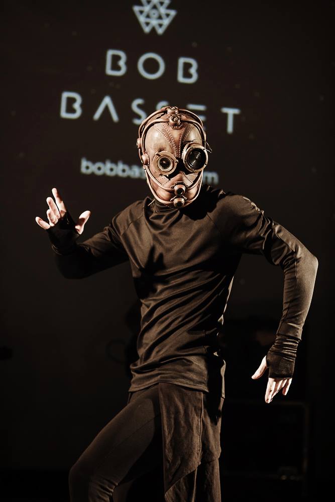 Bob Basset – Steampunk Art Leather Gas Mask