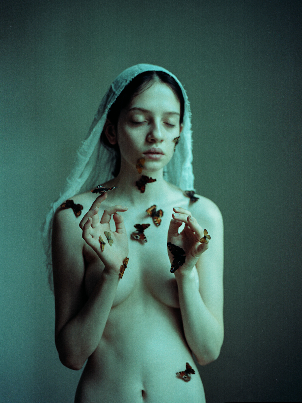 Laura Makabresku – Mystic photography – Transfiguration