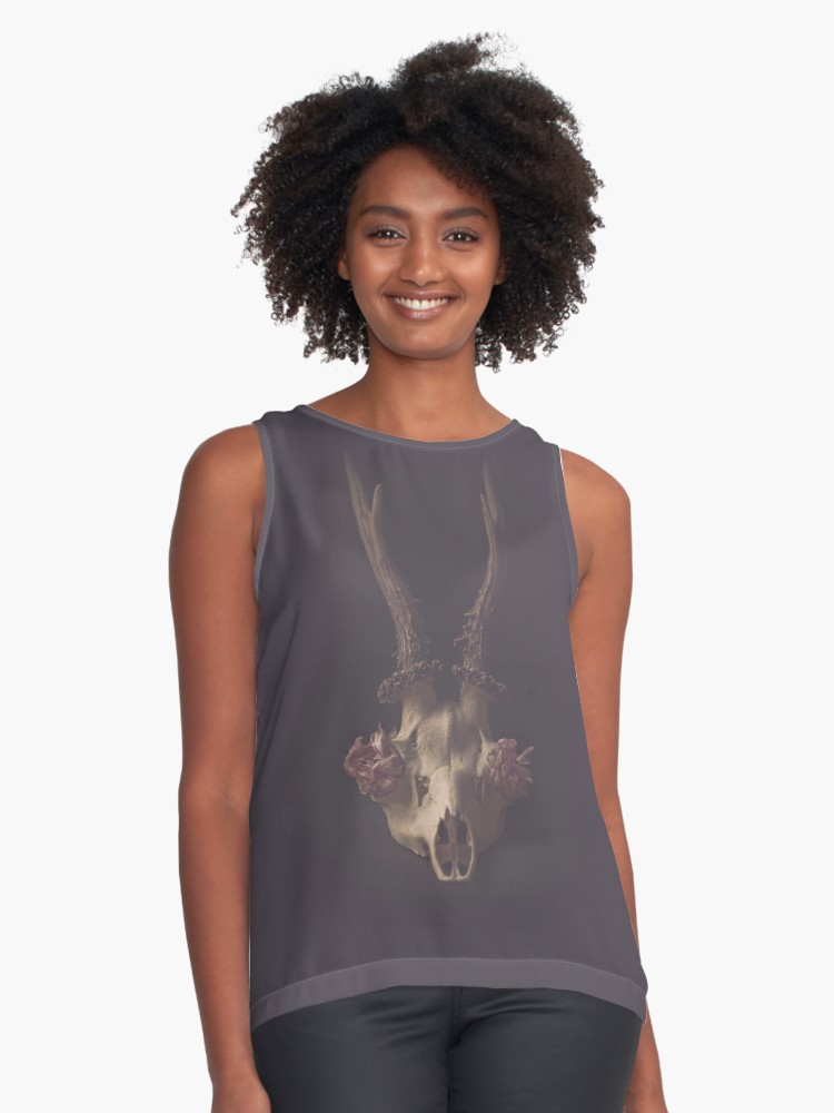 deer skull top woman