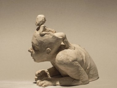 Fernando Rosas – « Cómodamente instalada » sculpture