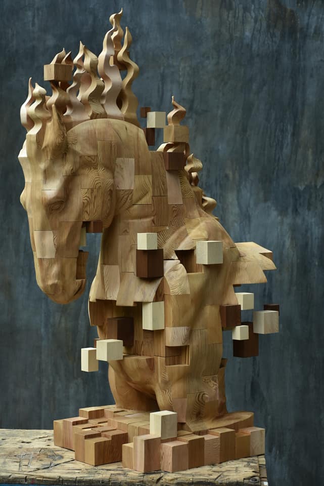 Hsu Tung Han – Wood horse sculpture