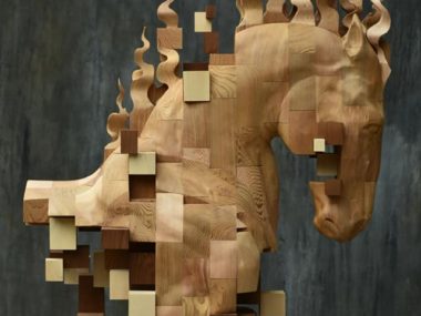 Hsu Tung Han – Wood horse sculpture