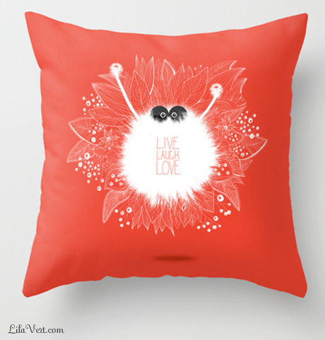 Live, Laugh, LOVE … coussin